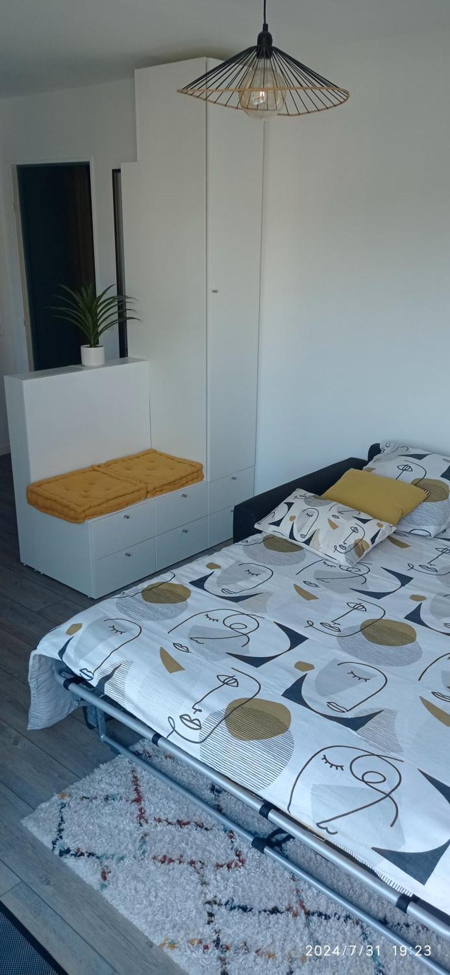 Appartement Proche Port Terrasse Et Wifi